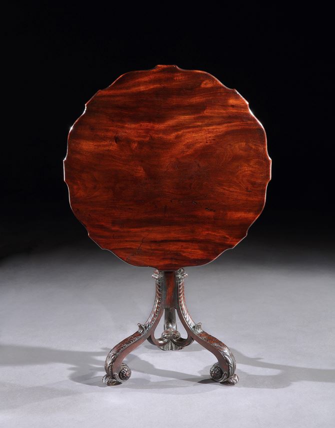 A George II mahogany tripod table | MasterArt